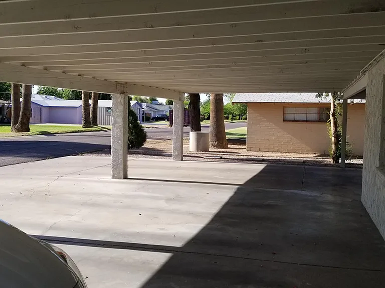 909 E Marlette Ave #3 — Photo 11