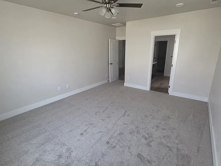 3304 E Fitz Roy Ct — Photo 16