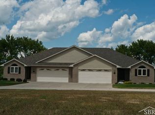 10 Millpond Trl, Saginaw, MI 48603