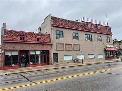 810 Erie Ave #5