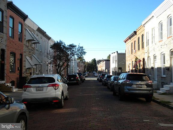 3rd image of 131 N Streeper St