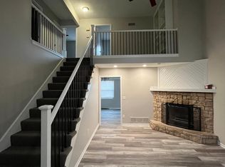620 S Penrose Ln, Olathe, KS 66062