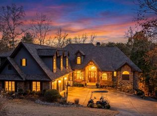 6427 Point Twenty Two, Gainesville, GA 30506