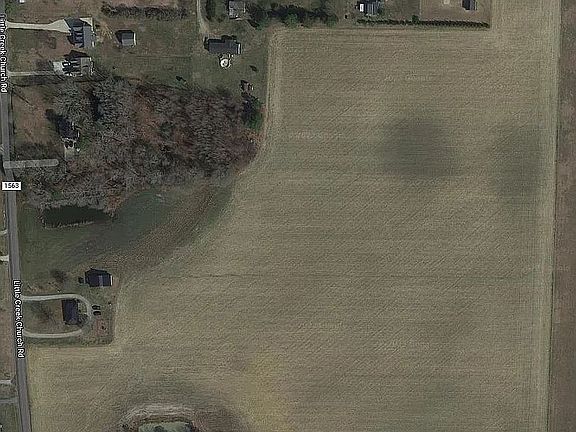 3rd image of 595 Peele Rd