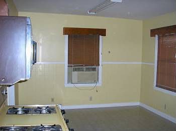 2nd image of 708 11th Ave N