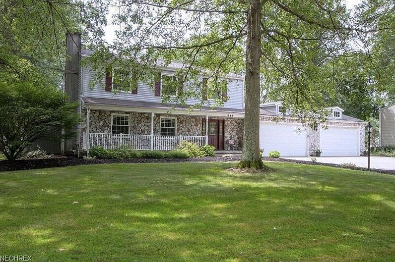 1st image of 148 Bayberry Dr