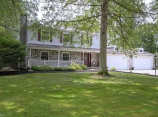 148 Bayberry Dr, Northfield, OH 44067