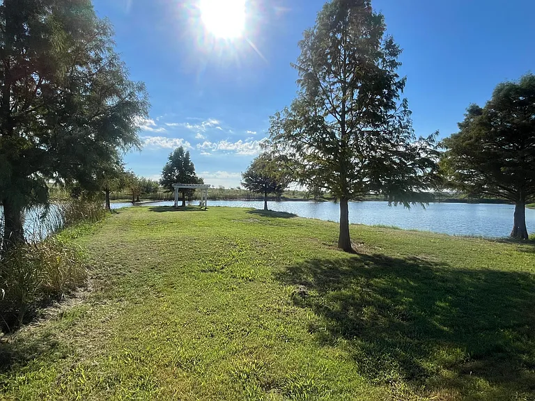 2946 W Ganzer Rd #B110 — Photo 10