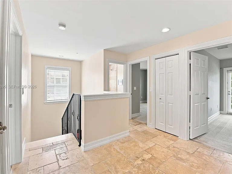 1419 SW 21st Ct — Photo 38