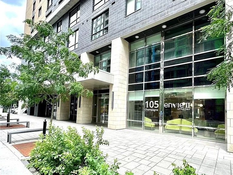 105 Champagne Ave S #1610 — Photo 2
