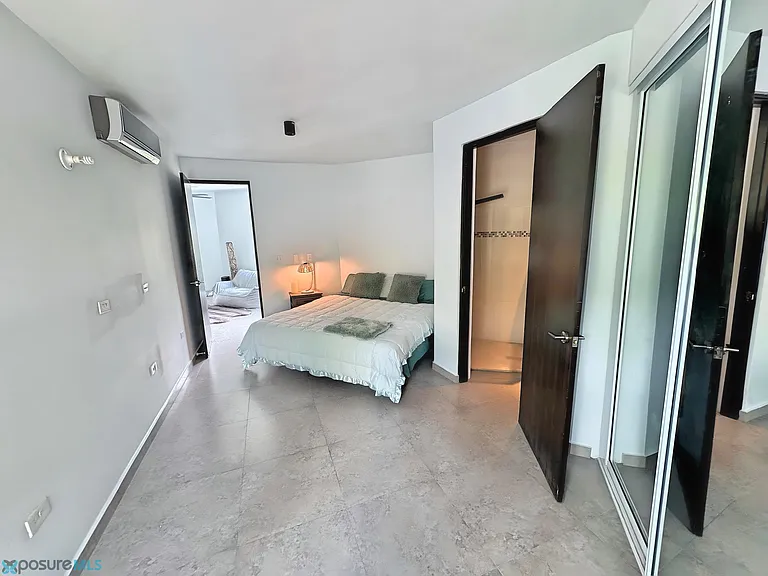 109 Gran Vis — Photo 21