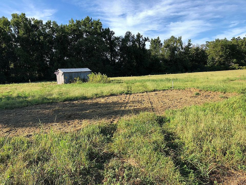 2nd image of 4207 Valley Forge Rd