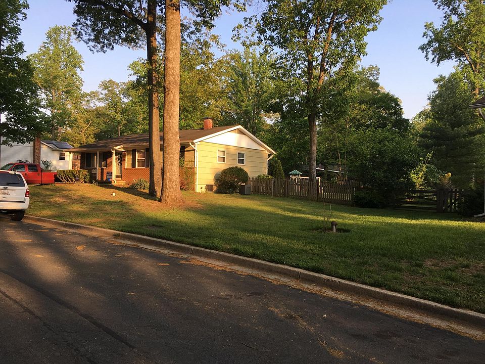 1st image of 3762 Danube Dr