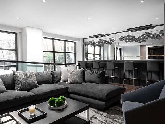 4th image of 30 Park Ave #17BB
