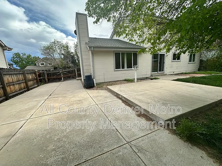 1427 McIntosh Ave — Photo 9