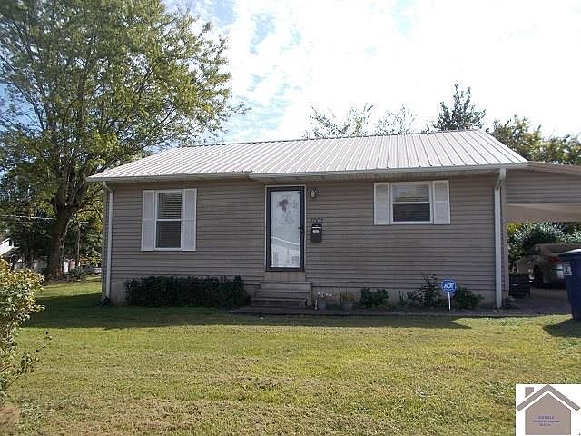 1st image of 1002 Depot St