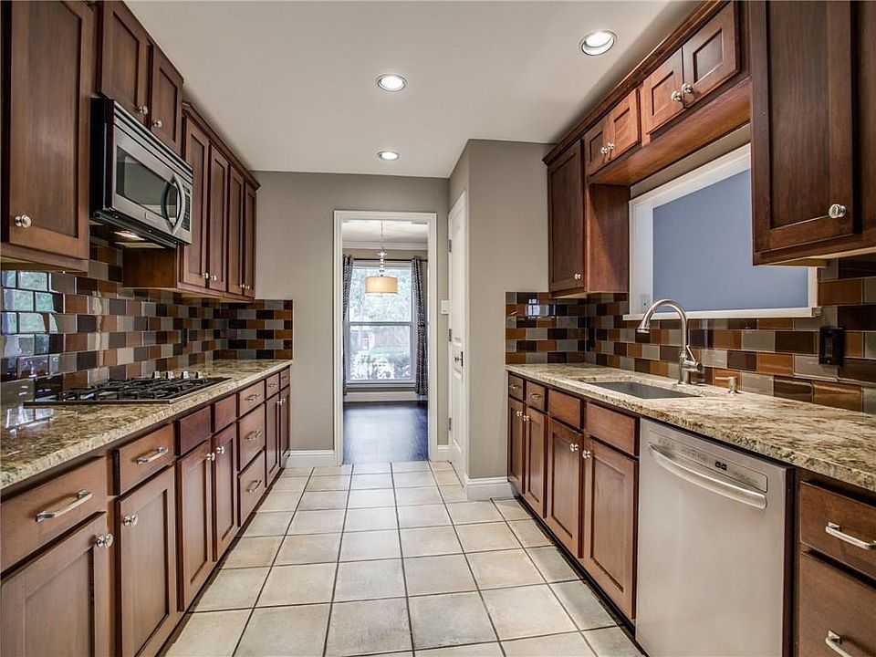 1st image of 3751 Crown Shore Dr