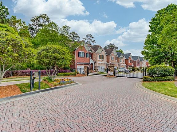 2nd image of 3466 Kiveton Dr