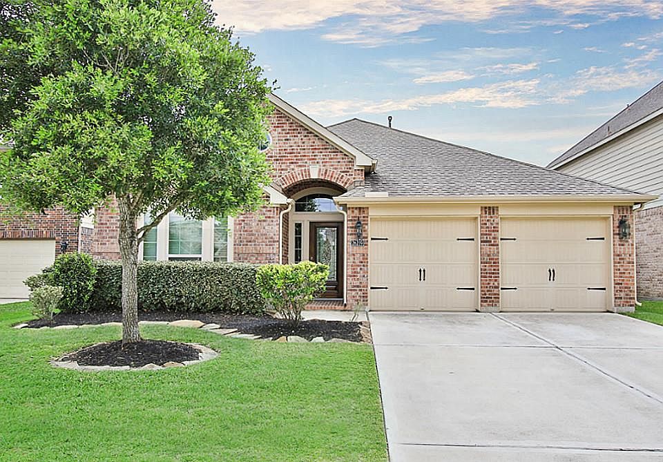 1st image of 26219 Crystal Cove Ln