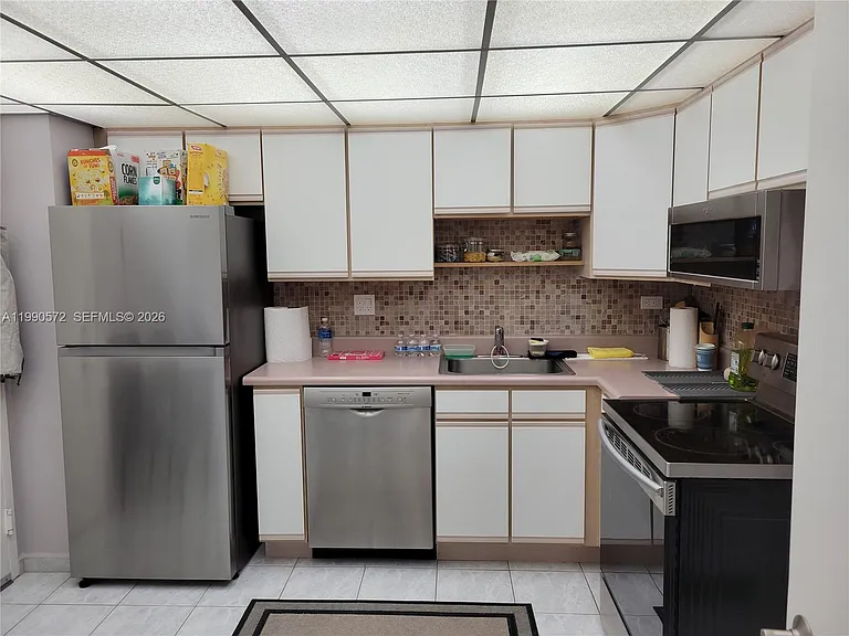 251 174th St #1208 — Photo 3