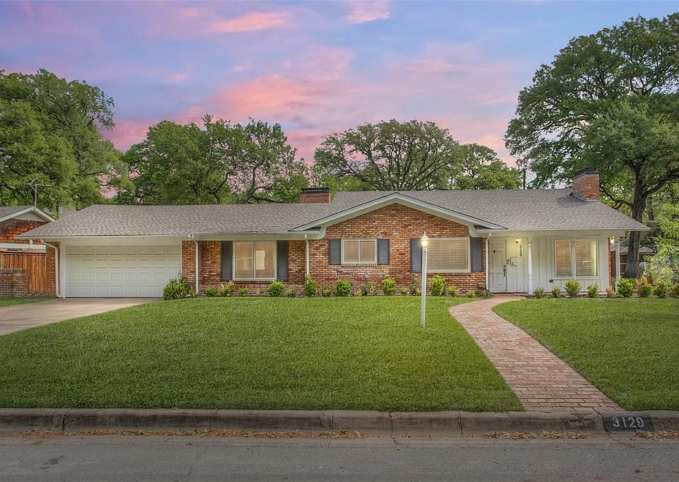 1st image of 3129 Spanish Oak Dr