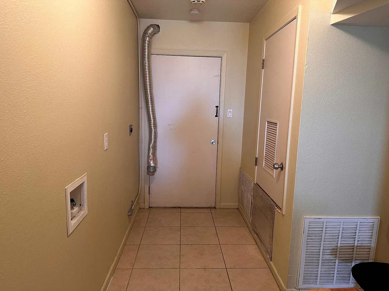 4 bed, 2902 sqft, $1,750 — Photo 2