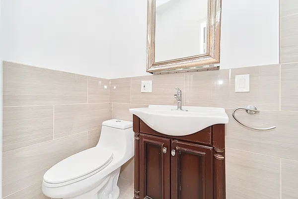 Rented by Living New York | media 21