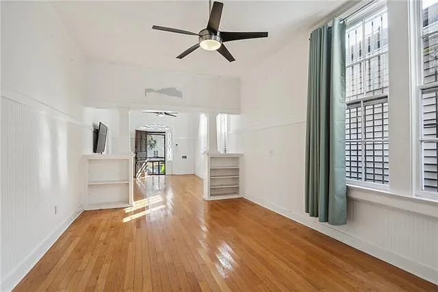 3804 Banks St — Photo 7