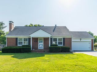1924 Alexandria Dr, Lexington, KY 40504