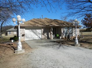 864 Highway 77 S, Davis, OK 73030
