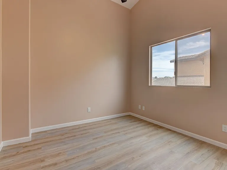 5862 Bluthe Bridge Ave — Photo 26