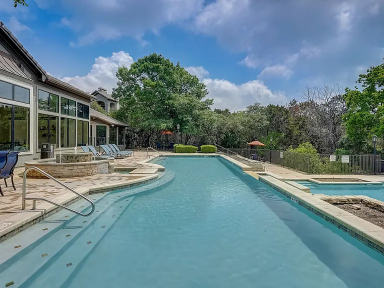 Legends on the Green Apartments, San Antonio, Texas