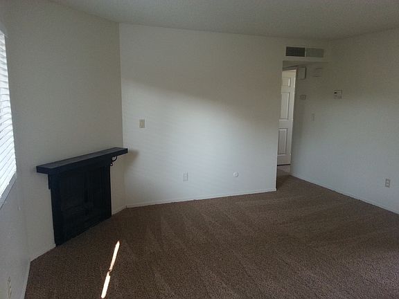 2nd image of 3425 Sherwood Ave APT 2