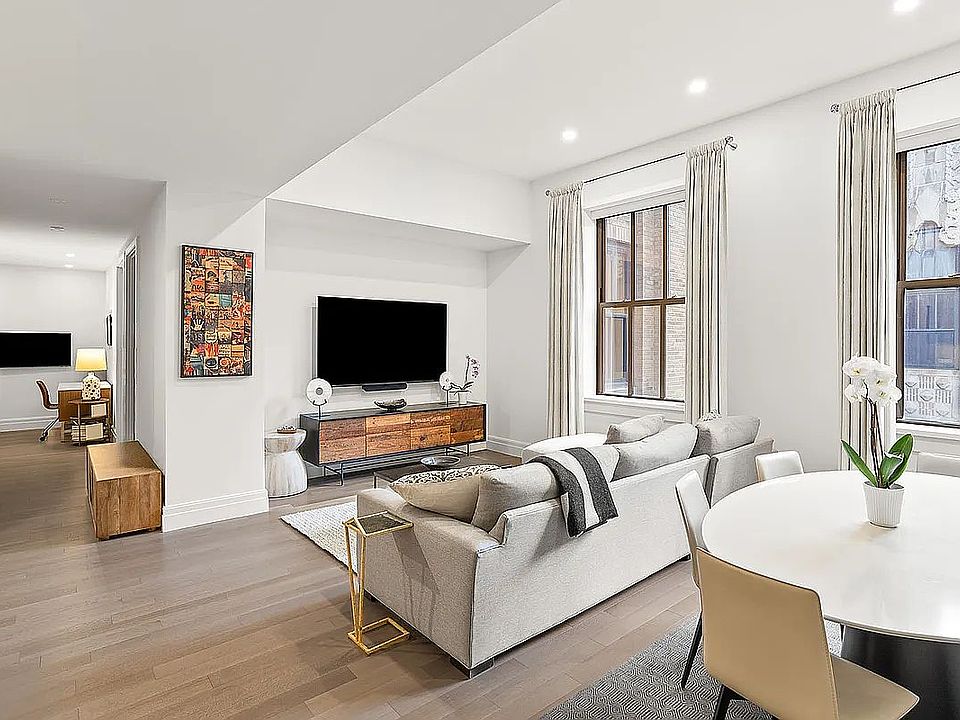 1st image of 100 Barclay St APT 17J