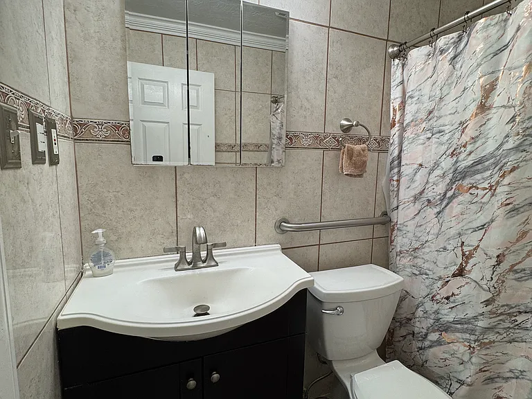 743 Coral St — Photo 23