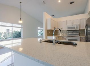 4295 Greenbriar Ln, Fort Lauderdale, FL 33331