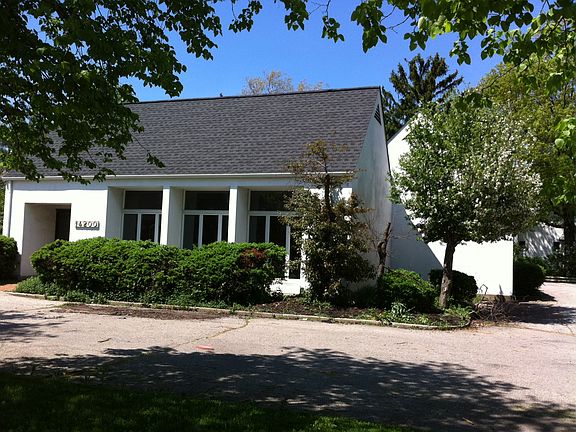 4th image of 14200 Madison Ave