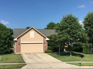 2460 Quail Run Dr, Fairborn, OH 45324
