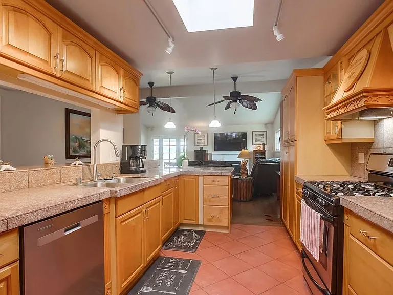 4402 Mount Lindsey Ave — Photo 27