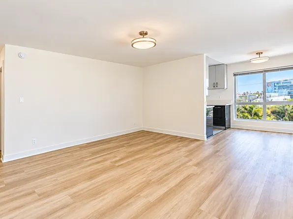 Berendo 717, 717 S Berendo St APT 308, Los Angeles, CA 90005