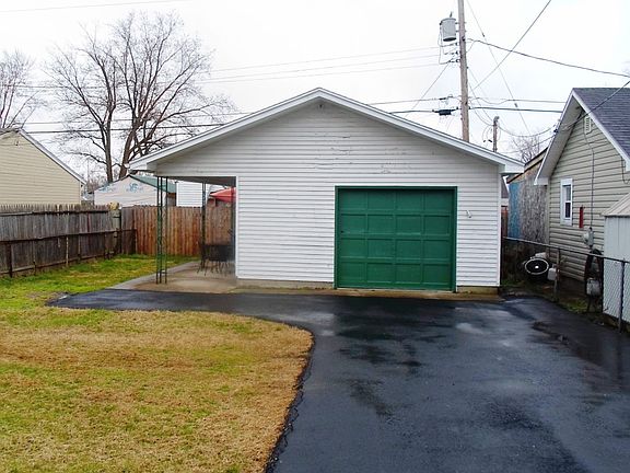 2nd image of 2322 Wilding Ave