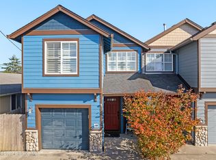 1041 S Columbia St, Seaside, OR