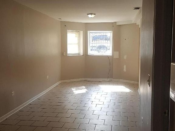 5th image of 1625 N Keeler Ave APT 1