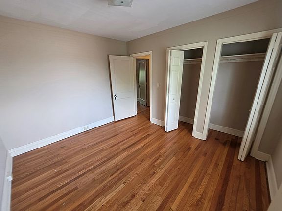 4th image of 107 Virginia St
