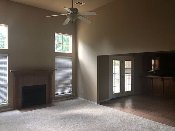 4th image of 4418 NW Wolf Creek Blvd