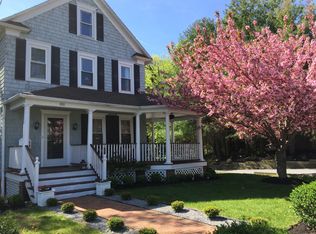 890 River Rd, Fair Haven, NJ 07704