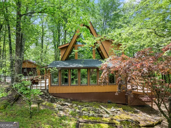 427 Laurelwood, Sautee Nacoochee, GA 30571