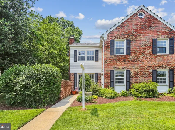 1015 Nelson St #38-101, Rockville, MD 20850