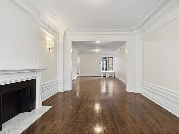 4th image of 817 W End Ave APT 8D