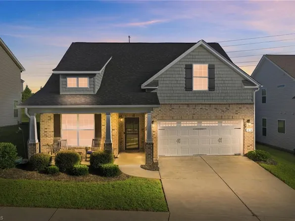 1416 Stone Gables Dr, Elon, NC 27244